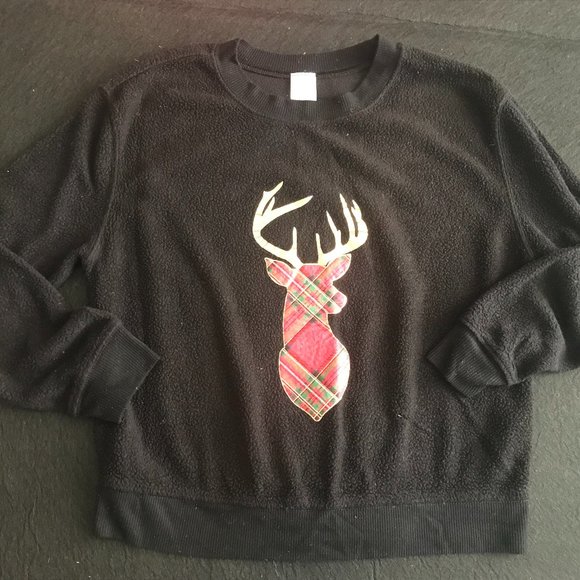 Reindeer Sweater - Picture 1 of 2
